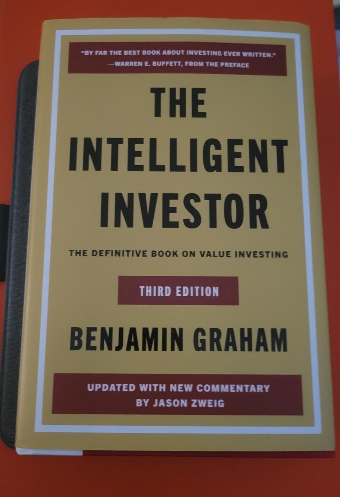 The Intelligent Investor Third Edition: The Timeless Guide to Value Investing and Financial Wisdom for a Volatile Market customer photo 1