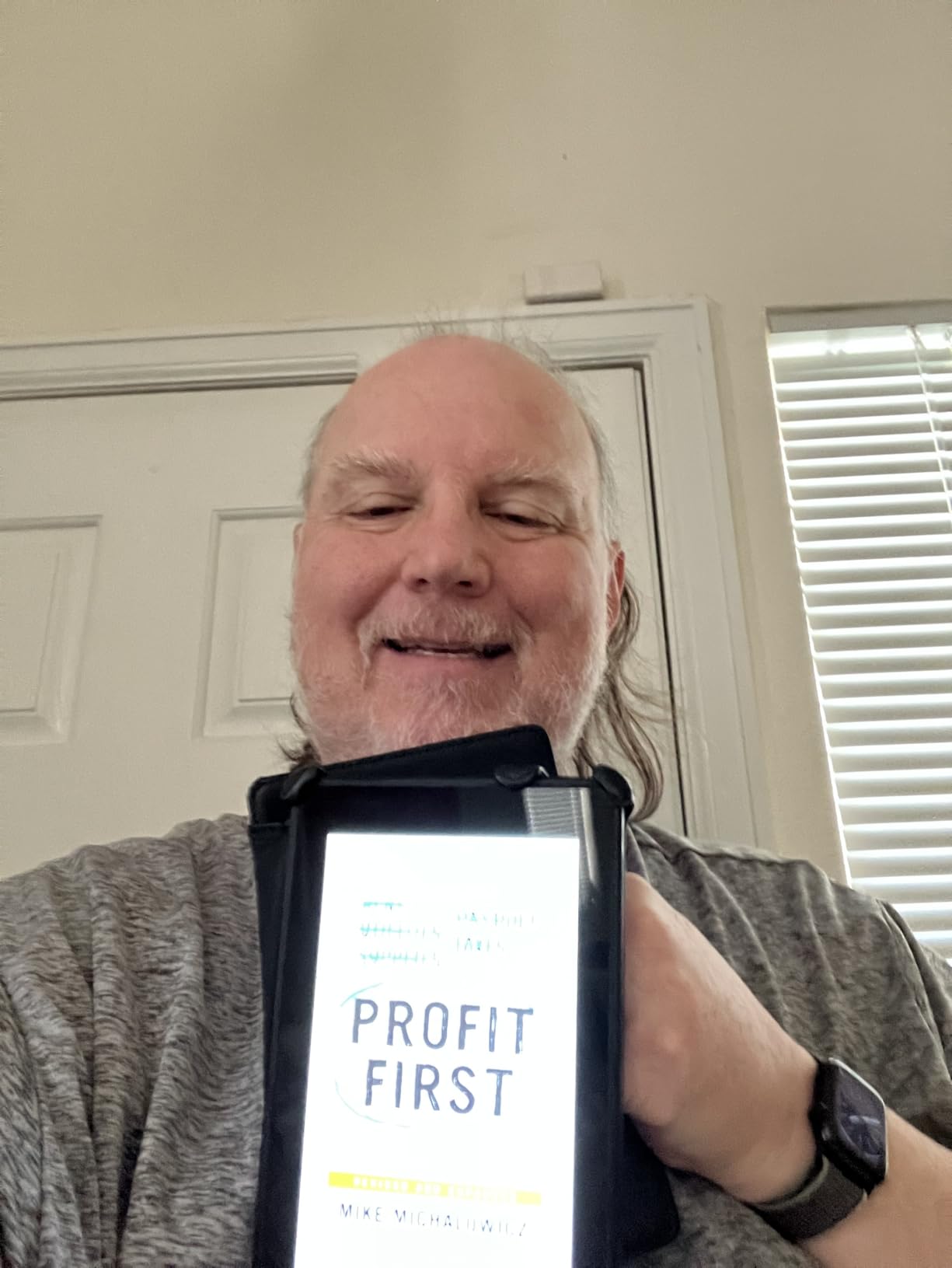 Profit First: Transform Your Business from a Cash-Eating Monster to a Money-Making Machine (Entrepreneurship Simplified) customer photo 2
