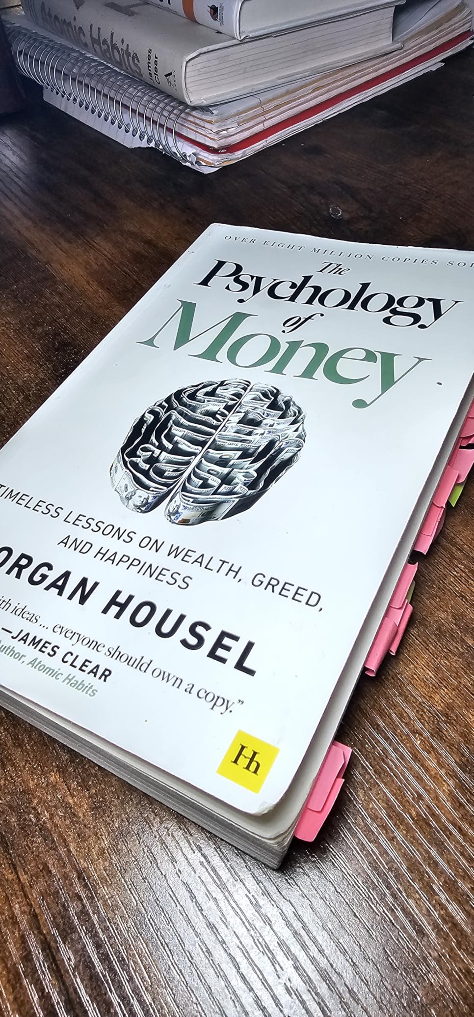 The Psychology of Money: Timeless lessons on wealth, greed, and happiness customer photo 1
