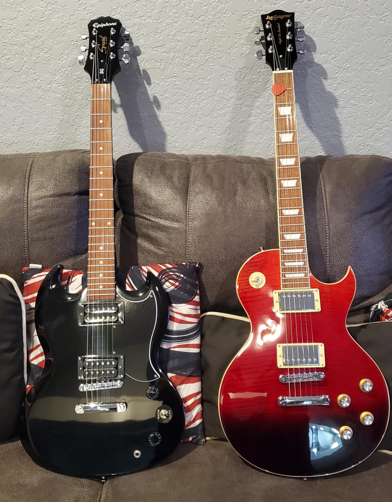 Epiphone SG Special Electric Guitar, Cherry customer photo 1