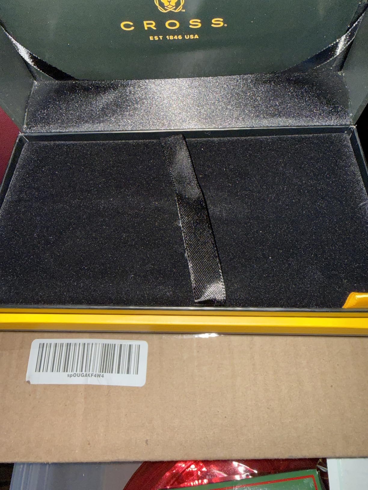 Townsend Classic Black Lacquer Rollerball Pen, Medium Nib, Black Ink customer photo 2