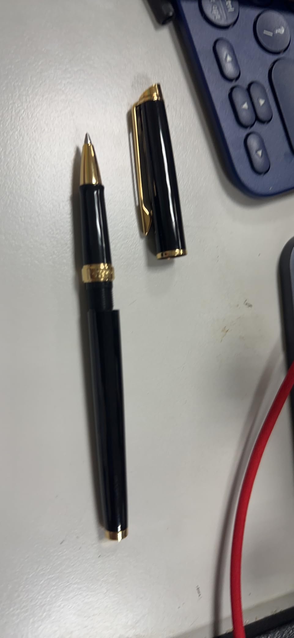 Waterman Hemisphere Rollerball Pen, Gloss Black with 23k Gold Trim, Fine Point, Black Ink, Gift Box customer photo 1