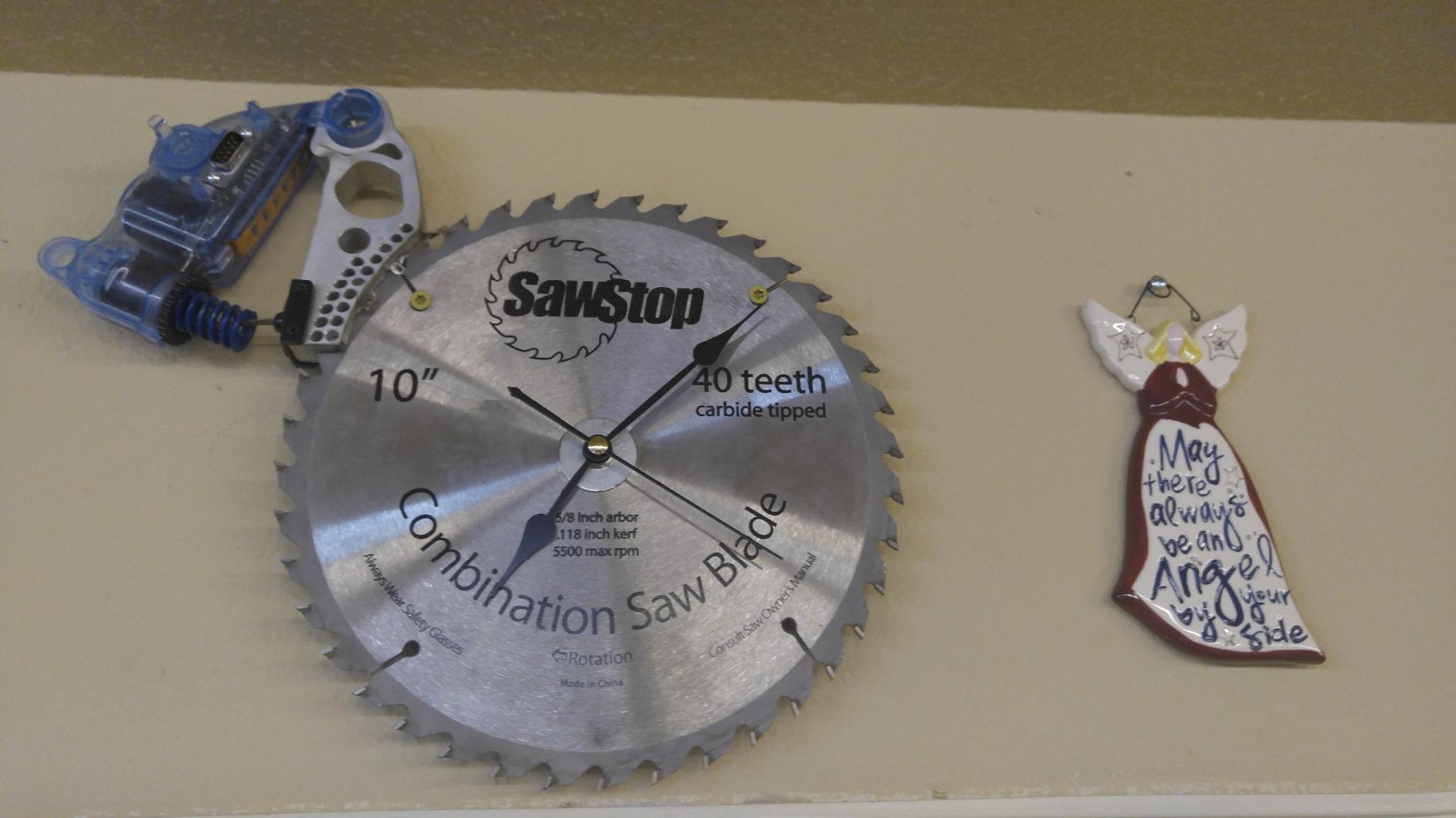 SawStop 10-Inch Professional Cabinet Saw, 1.75-HP, 36-Inch Professional TGlide Fence System (PCS175-TGP236) customer photo 1