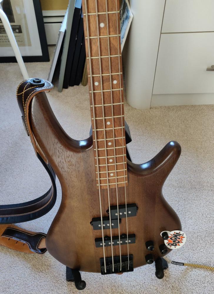 Ibanez GSR200BWNF GIO - Walnut Flat | Phat II EQ with Nyotah body and B10 bridge for intonation, tuning and resonance customer photo 2