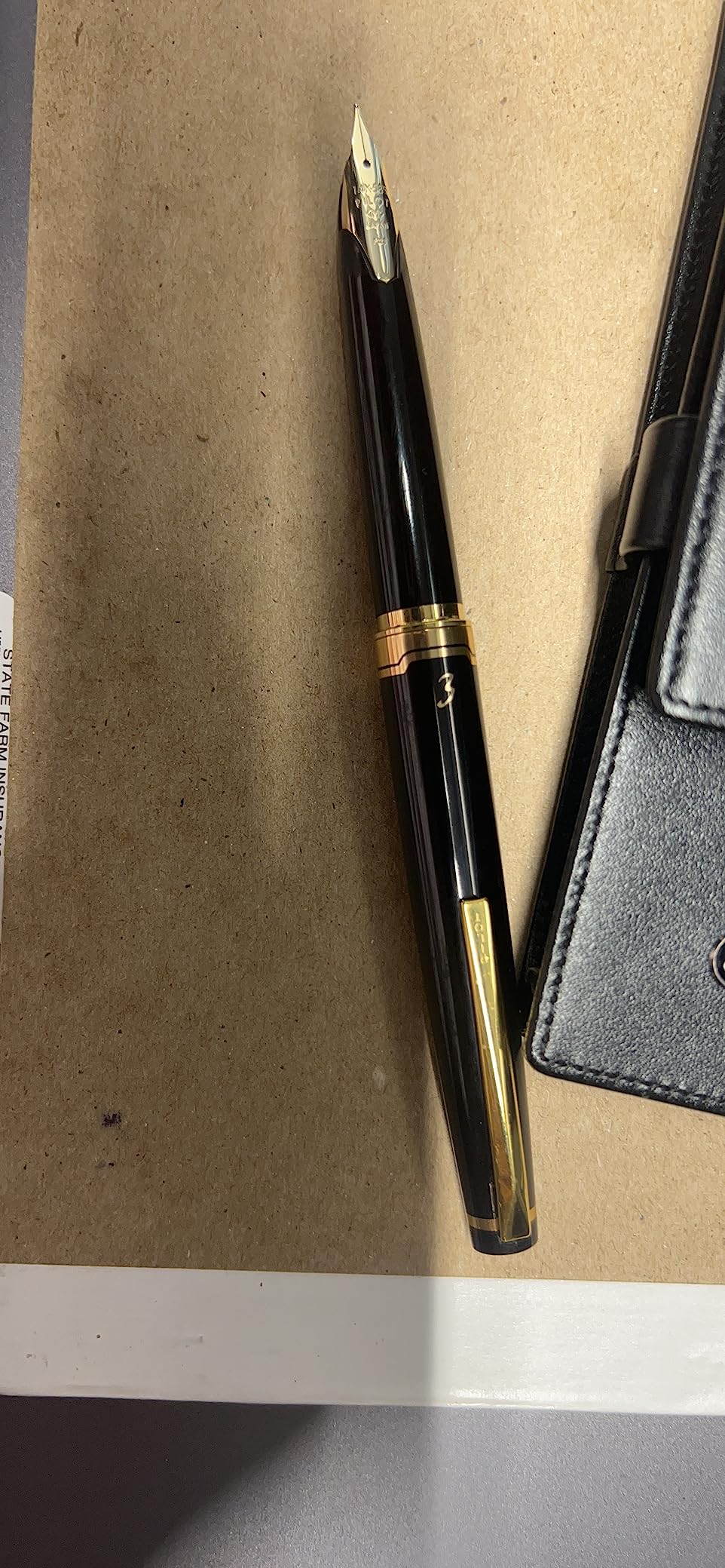 PILOT E95s Fountain Pen, Black Barrel with Gold Accents, Fine Nib, Blue Ink (60837) customer photo 2