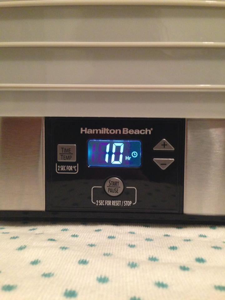 Hamilton Beach Digital Food Dehydrator for Fruit, Jerky, Vegetables & More | 5 Stackable Trays For 4.2 sq. ft. Of Drying Space | Adjustable 100-160ºF Temperature | 48 Hour Timer + Auto Shutoff | Grey customer photo 2