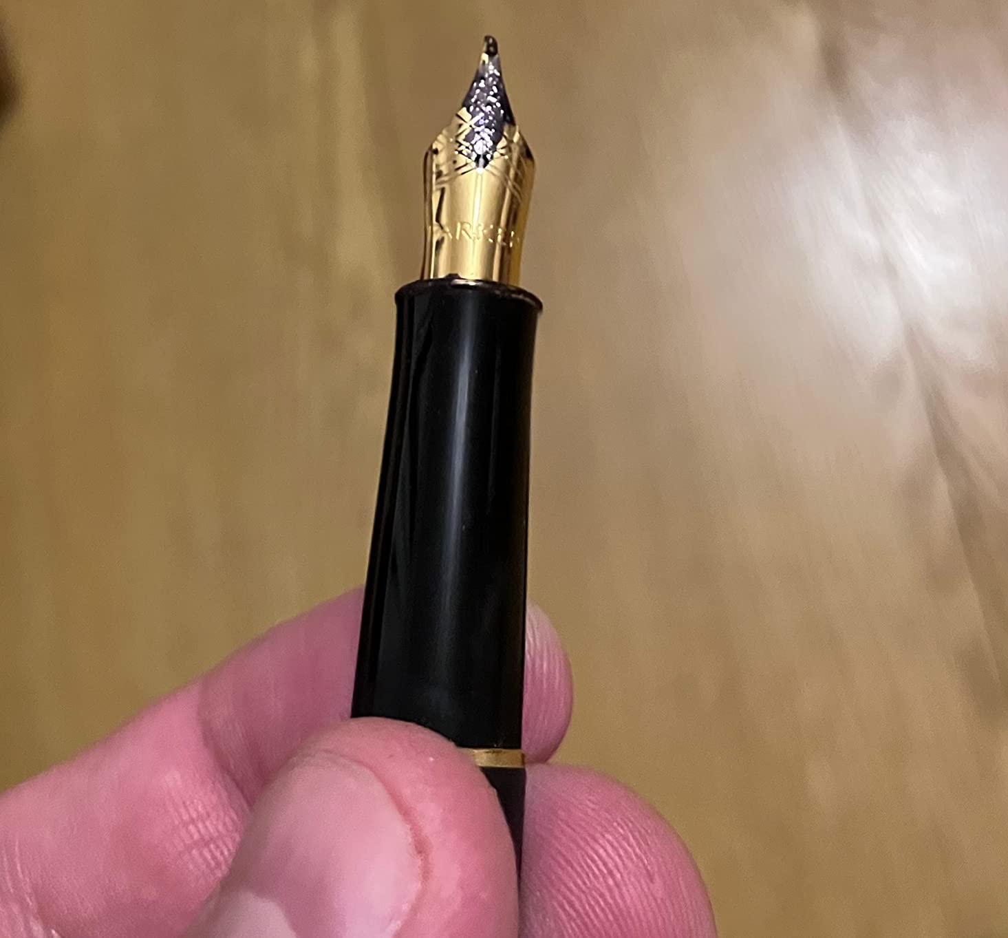 Parker Sonnet Fountain Pen, Matte Black Lacquer with Gold Trim, Medium Nib, Premium Gift Box, Ideal for Gifting customer photo 1