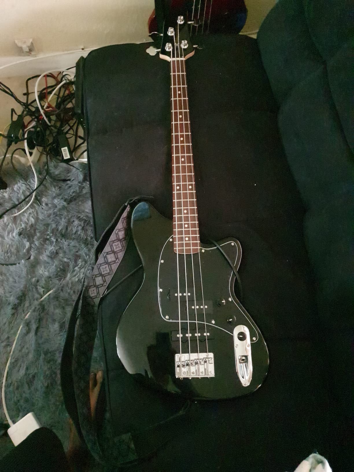 Ibanez Talman TMB30 Bass Guitar - Black | PJ pickup configuration with mahogany body and rosewood fretboard for performance, versatility and practice customer photo 1