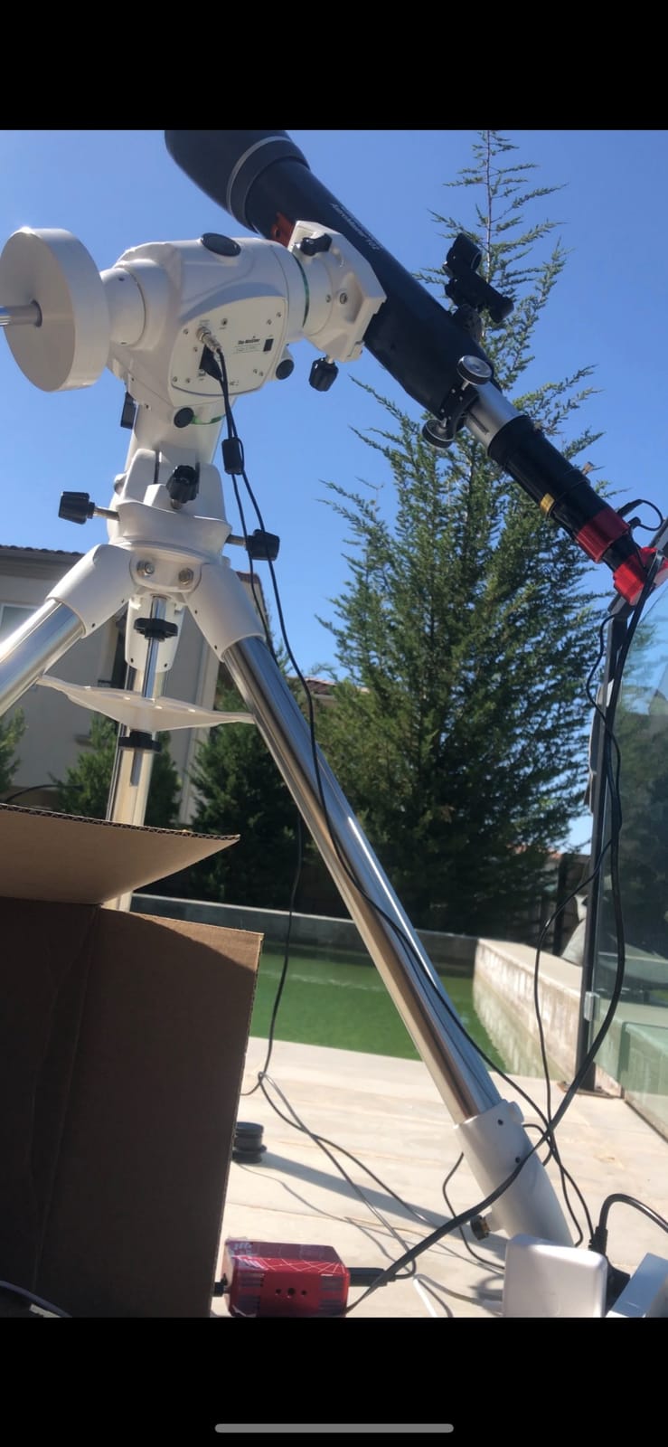 Celestron AstroMaster 102AZ ShortTube Refractor Telescope WideField Viewing | Perfect First Telescope for Beginners, Short Tube Refractor, Bright Moon & Planetary Views, Easy Manual Alt-Azimuth Mount customer photo 1