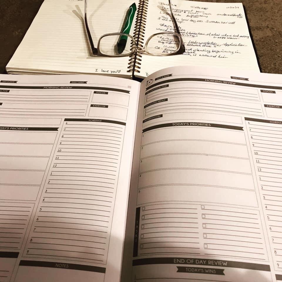 Pro A4 Daily Planner 2026, 6 Month, Large 8.5x11, Black | 6-month planner, weekly & monthly layouts, habit tracker, gratitude, 100 GSM paper, vegan leather customer photo 1