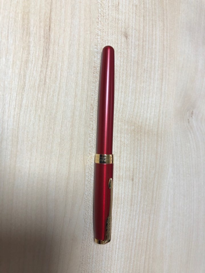 PARKER Sonnet Fountain Pen, Matte Black Lacquer with Gold Trim, Fine Nib (1931516) customer photo 1