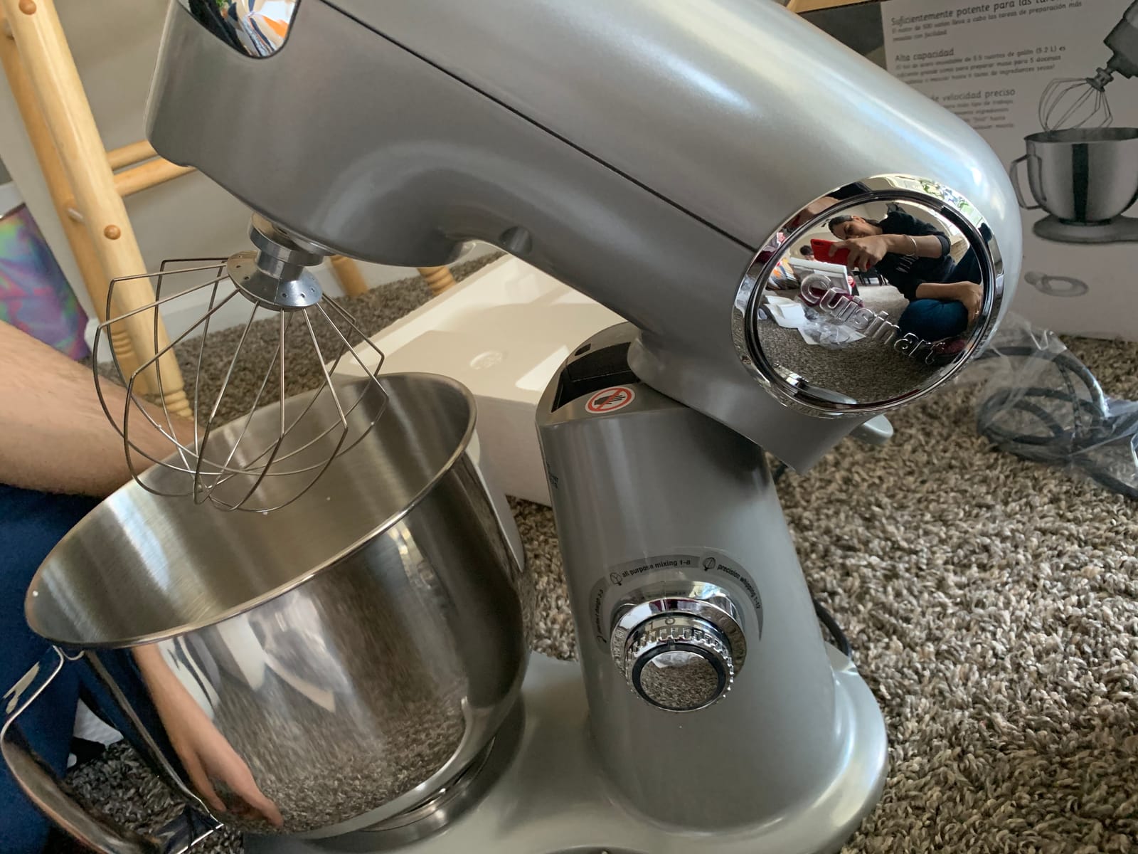 Cuisinart Stand Mixer, 12 Speeds, 5.5-Quart Mixing Bowl, Chef's Whisk, Flat Mixing Paddle, Dough Hook, and Splash Guard with Pour Spout, Silver Lining, SM-50BCNAS customer photo 1