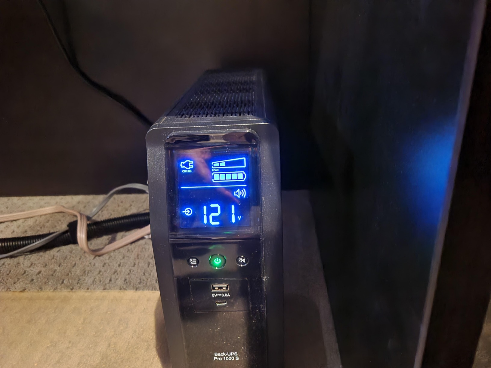 APC UPS 1000VA/600W Pure Sine Wave UPS for Computer, Electronics, BR1000MS | Back-UPS Pro Sinewave UPS customer photo 2