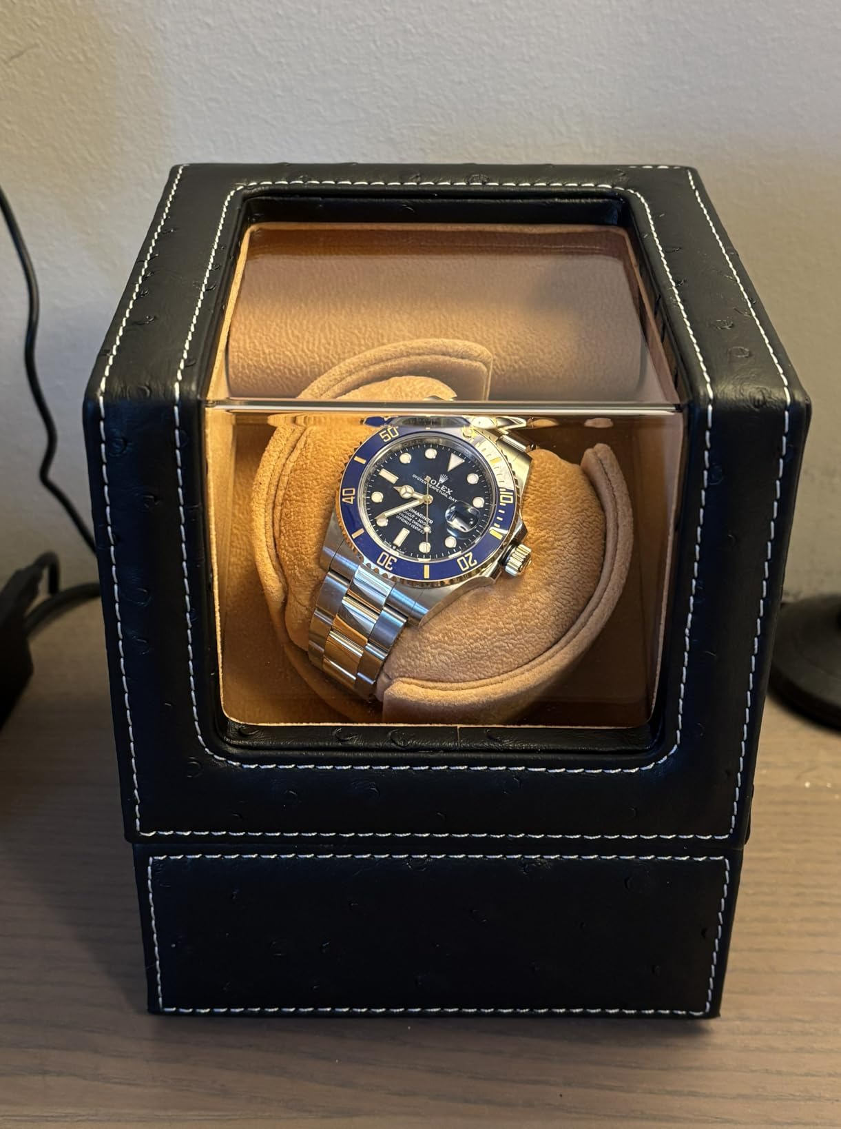 DRIKLUX Automatic Single Watch Winder, Black Ostrich Leather | For Rolex and Other Luxury Watches, Quiet Motor, Soft Flexible Watch Pillows of Camel Velvet customer photo 1