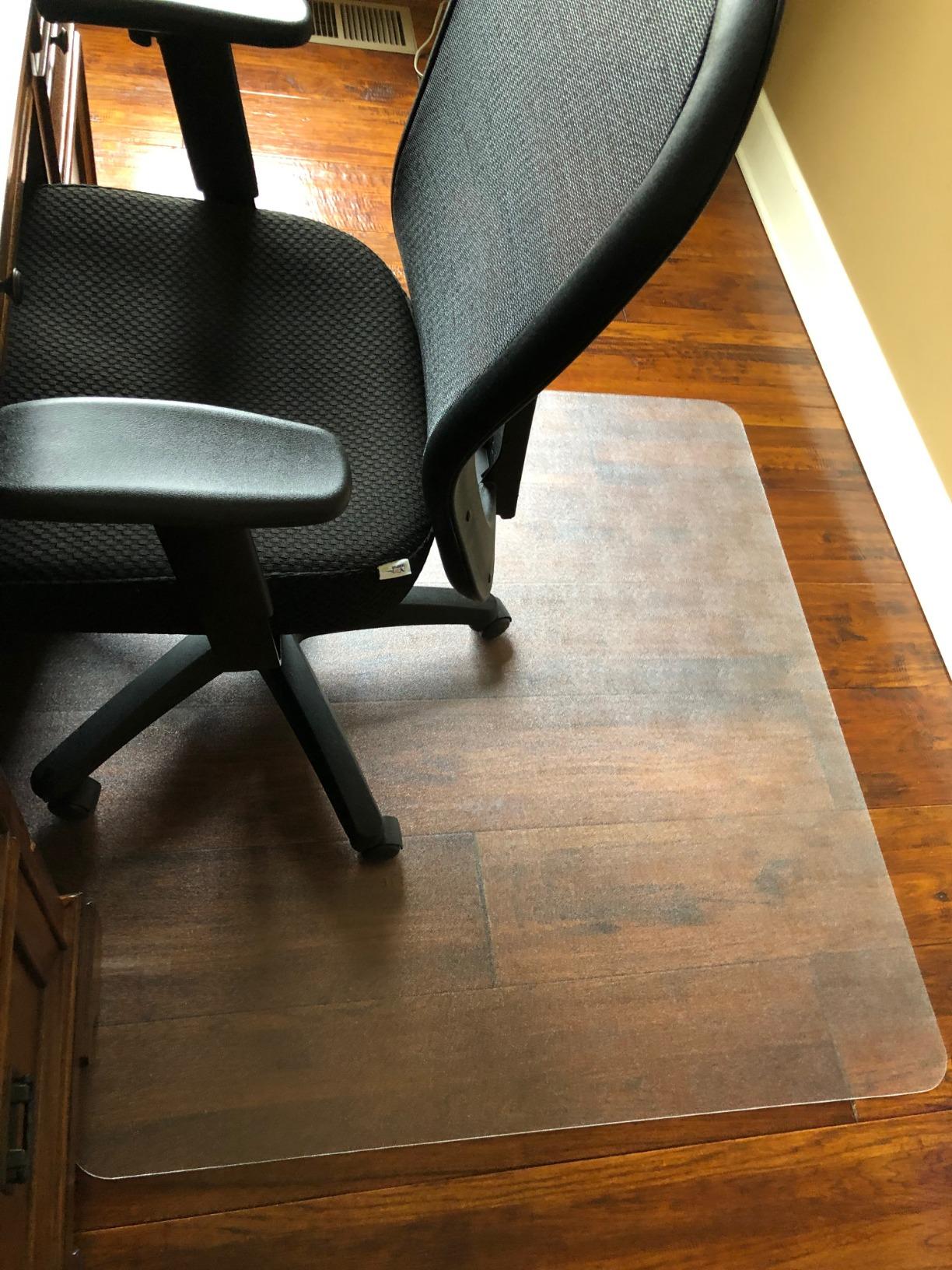 Marvelux Heavy Duty Polycarbonate Office Chair Mat for Hardwood Floors 47