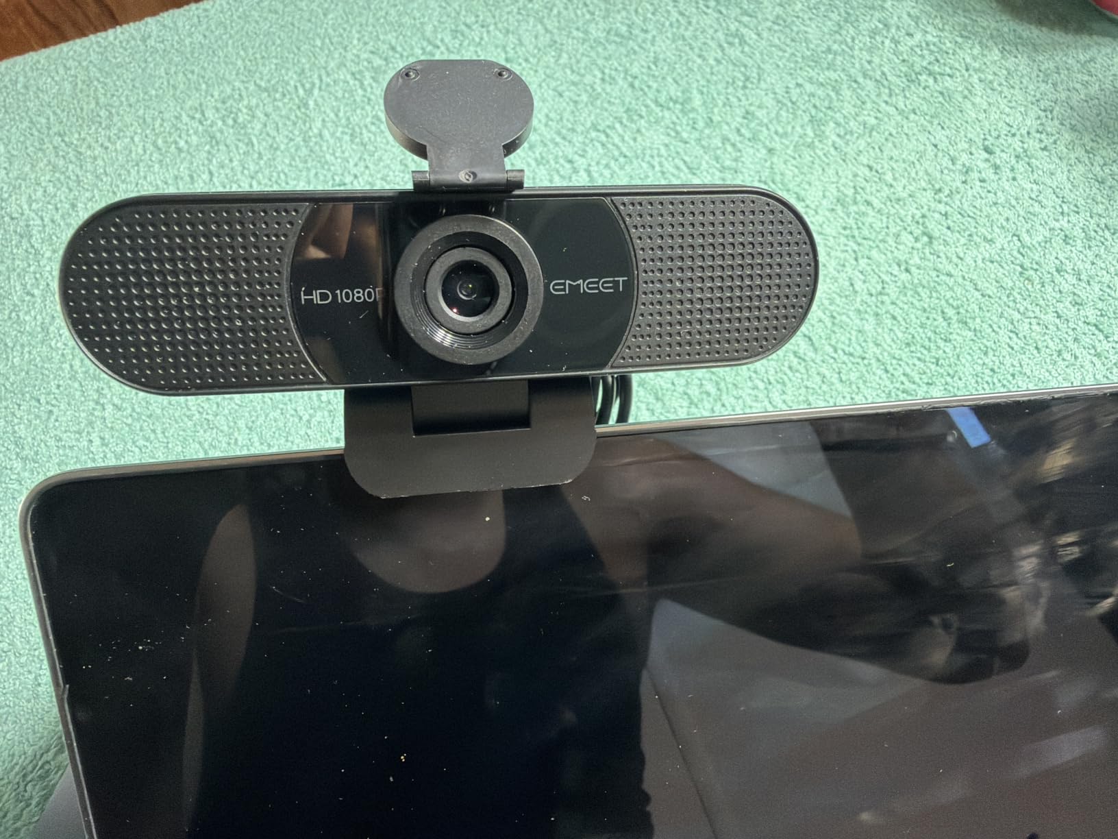 EMEET 1080P Webcam with Microphone, C960 Web Camera, 2 Mics Streaming Webcam, 90°FOV Computer Camera, Plug and Play USB Web Cam for Online Calling/Conferencing, Zoom/Teams/Facetime/YouTube, Laptop/PC customer photo 1