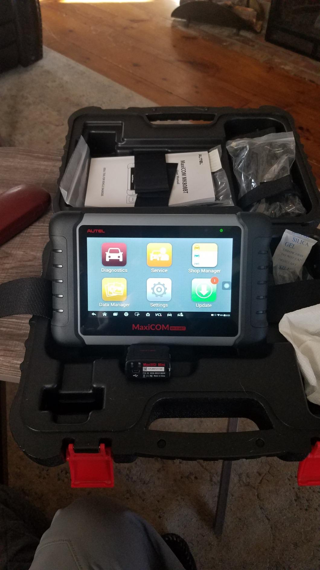 Autel Scanner MaxiCOM MK808BT PRO, 2026 Newer Bidirectional Tool as MK900BT | 3000+ Active Test, 28+ Service All System, BT Up Ver. of MK900 MK808S MaxiCheck MX900 MX808S, 200+ Car Brands, FCA 4+64G OS11 customer photo 1