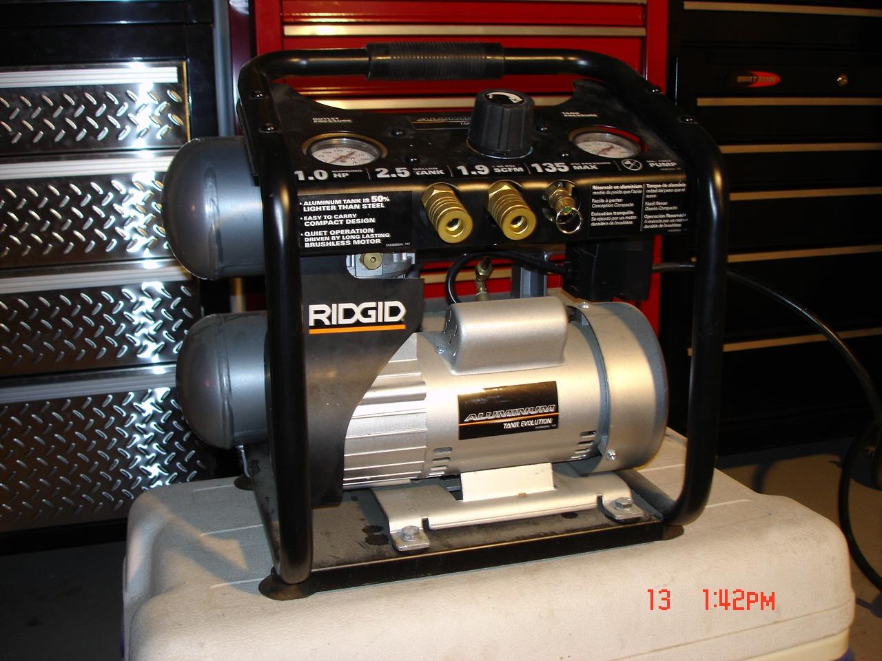 Metabo HPT Quiet Air Compressor, Portable 1 Gallon Oil-Free, Ultra-Quiet at 59 dB, EC28M customer photo 2