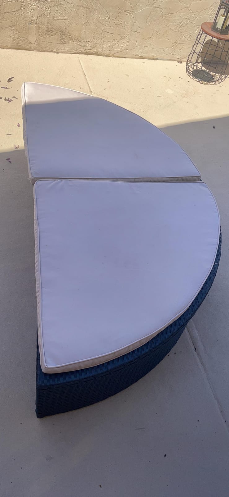 Devoko Patio Furniture Outdoor Round Daybed,Sectional Sofa | with Retractable Canopy Wicker Rattan Separated Seating for Patio Lawn Garden Backyard Porch customer photo 2