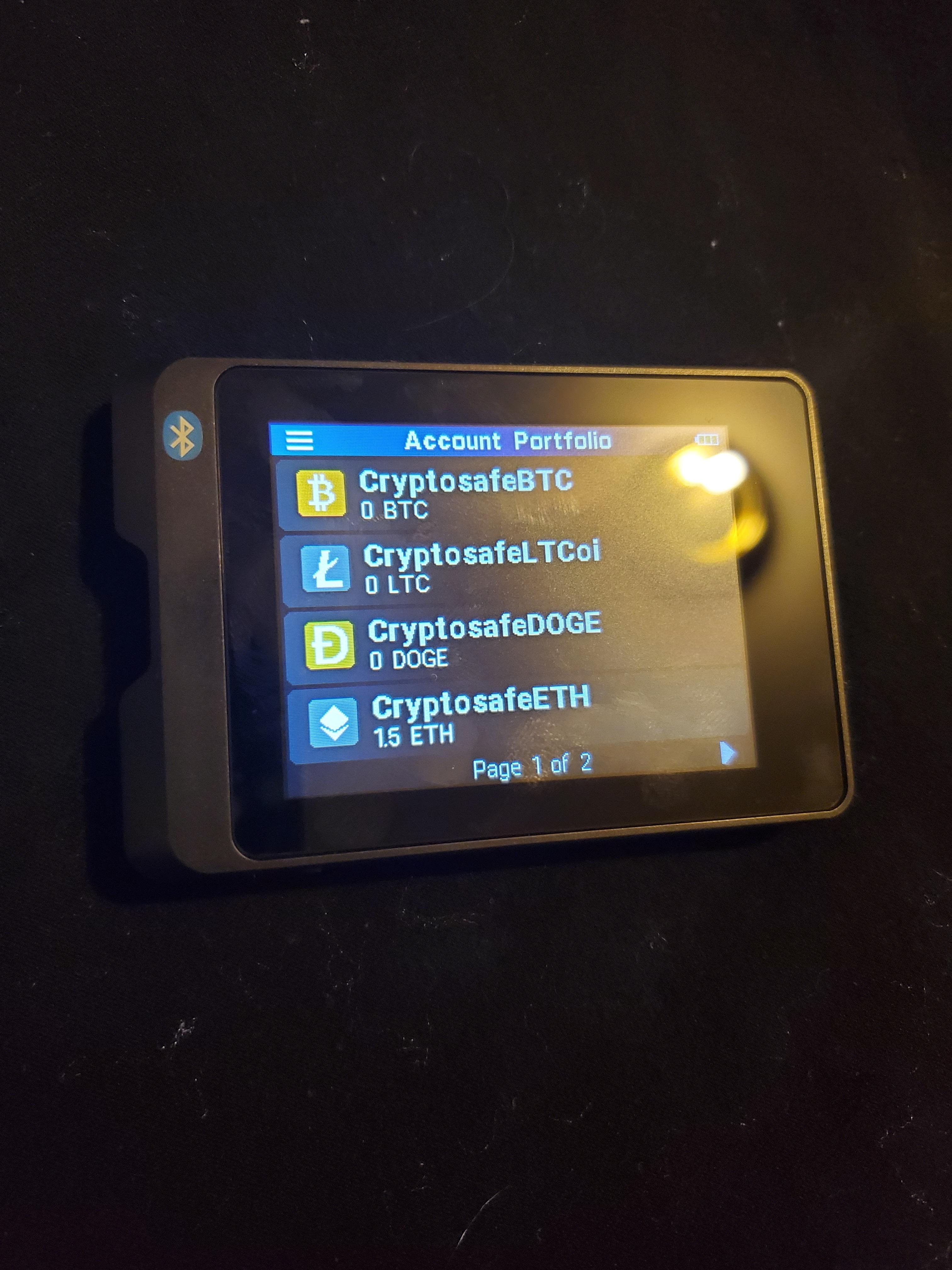 SecuX W20 Crypto Wallet with Intuitive Touchscreen, Hardware Wallet with Bluetooth, Easy to Manage Bitcoin, Ethereum, NFTs, Tokens, and Cryptocurrency with Military-Grade Security Features customer photo 1