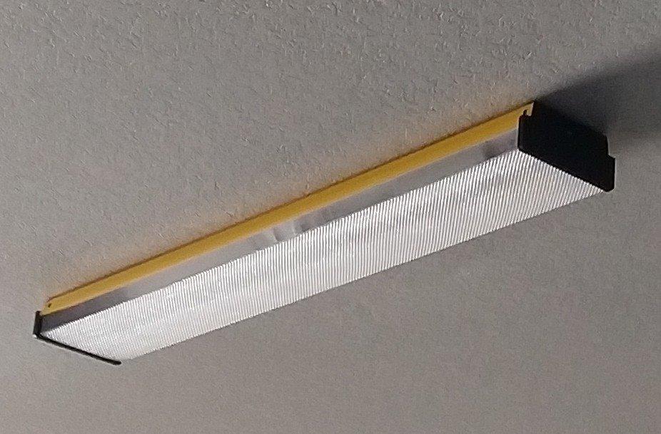 hykolity 4 Pack 4FT LED Wraparound Light 40W 4 Foot LED Shop Lights for Garage, [2-lamp 32W Fluorescent Equiv.] 4400lm 4000K Wrap Light, Flushmount Office Ceiling Light Fixture ETL Listed customer photo 1