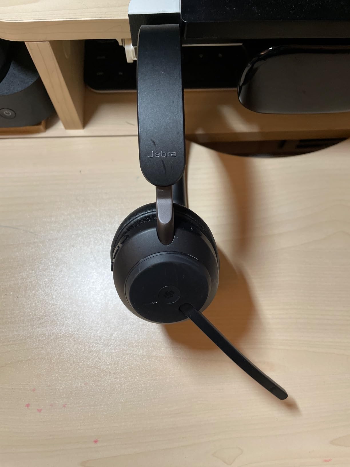 Jabra Evolve2 65 MS Wireless Headphones with Link380c, Stereo, Black - Wireless Bluetooth Headset for Calls and Music customer photo 1