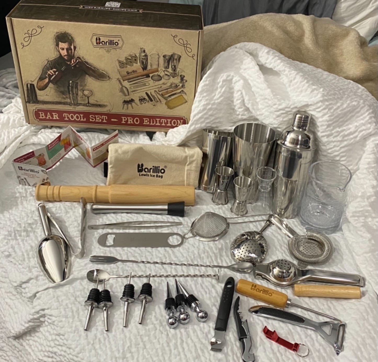 Barillio Bar Tool Set Pro Edition - Stainless-Steel Cocktail Shaker Set - Mixology Bartender Kit w/Boston Shaker, Drink Mixer & Muddler for Cocktails - Home Bar Accessories - 32-Pc Bar Kit customer photo 2
