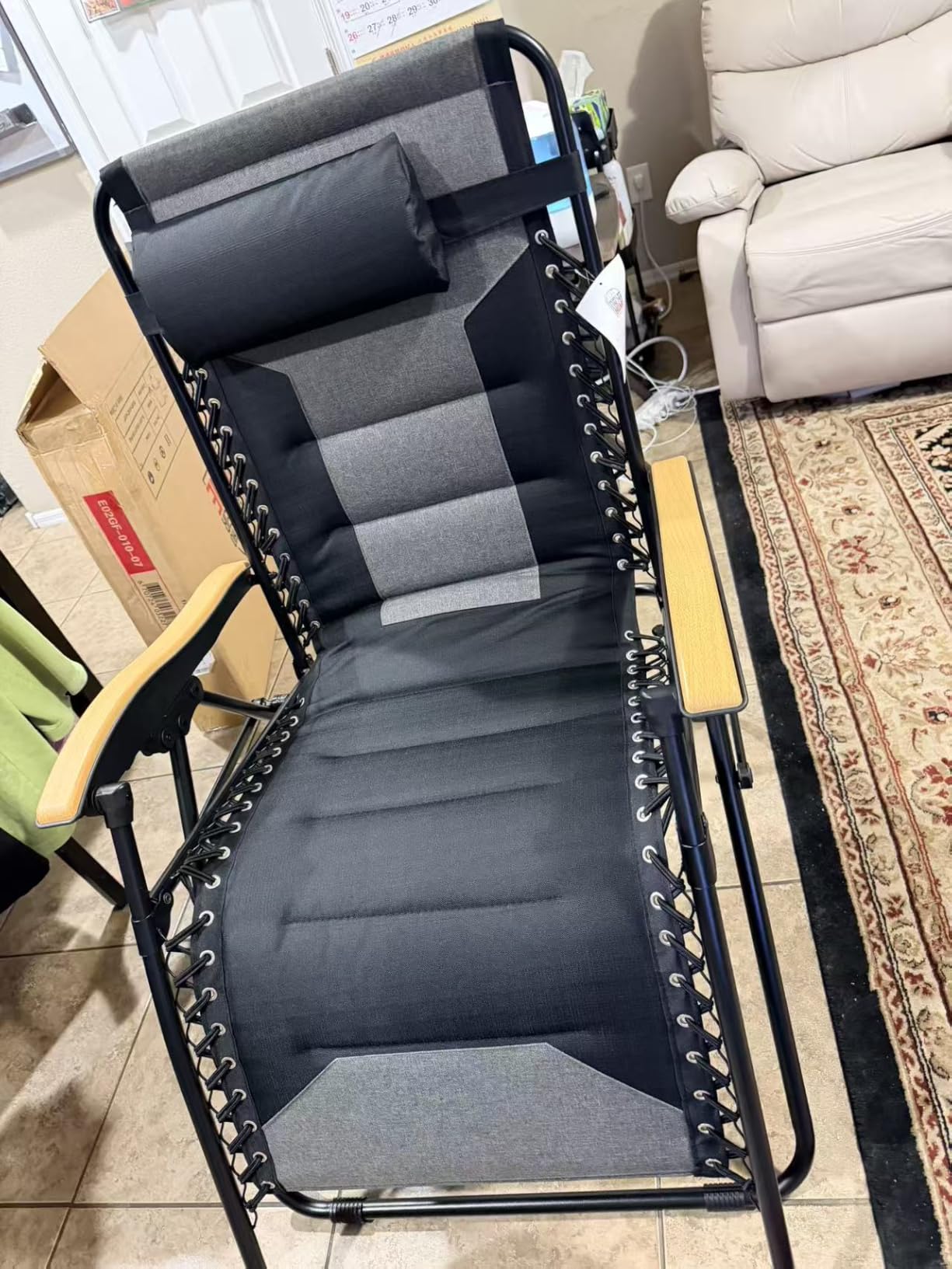 PHI VILLA XXL Padded Zero Gravity Chair, Cup Holder, Black, Foldable Patio Recliner, 30