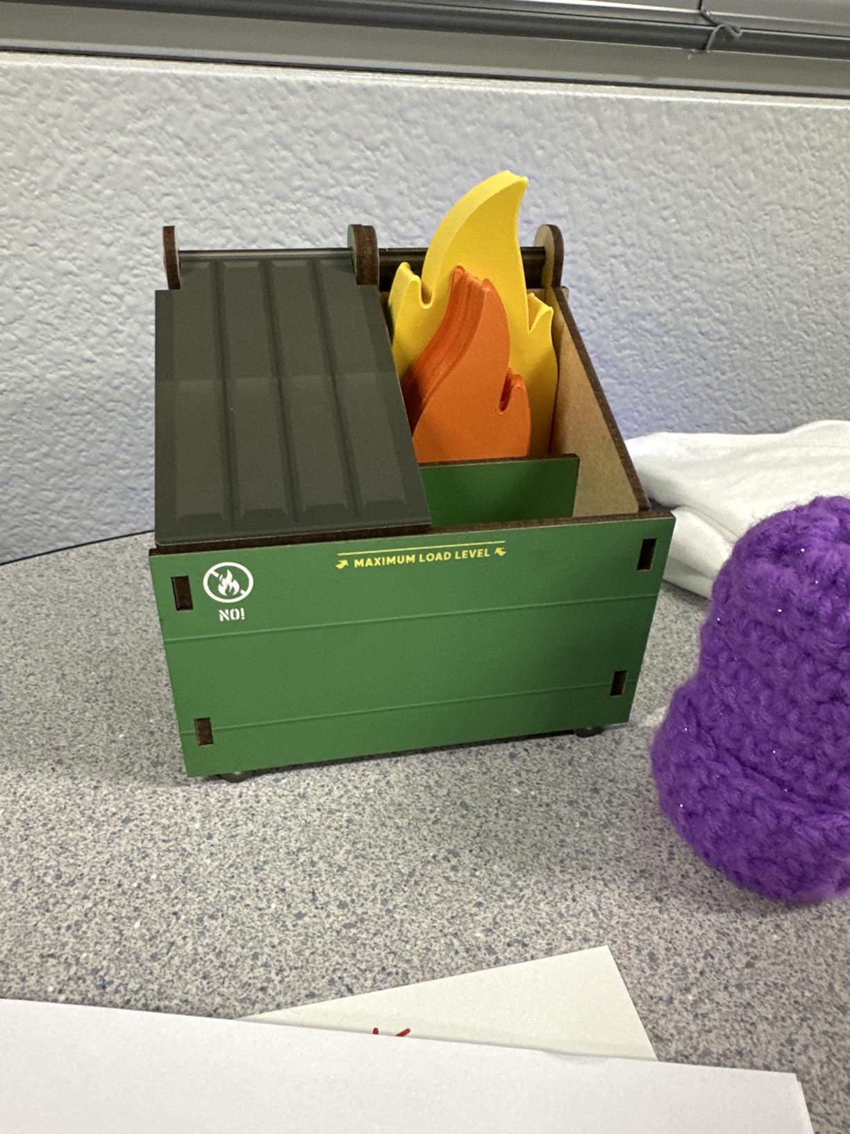 Genuine Fred Desk Dumpster Pencil Holder with 100+ Flame Note Cards, Funny 3-Compartment Organizer for Office Supplies, Desk Caddy for Work or Home customer photo 2