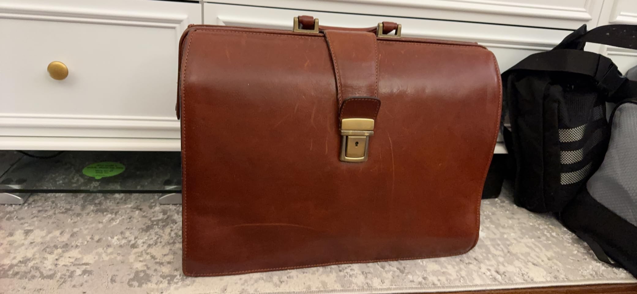 Time Resistance Leather Lawyer Briefcase - Italian Handmade Laptop Briefcase for Men and Women - Attache Case - Doctor Bag customer photo 2