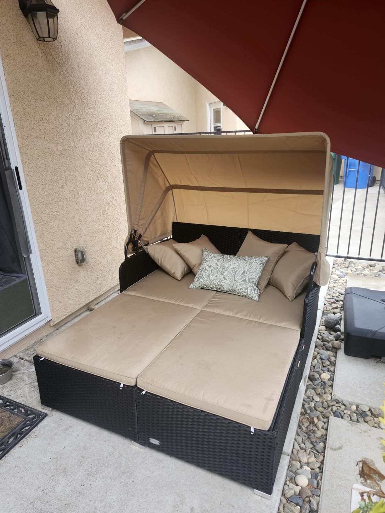 Tangkula Outdoor Rattan Daybed, Sunbed Wicker Furniture w/Spacious Seat, Upholstered Cushion & High-Resilience Sponge, Wicker Patio Sofa Set w/Extra Pillows for Courtyard Poolside(Turquoise) customer photo 2