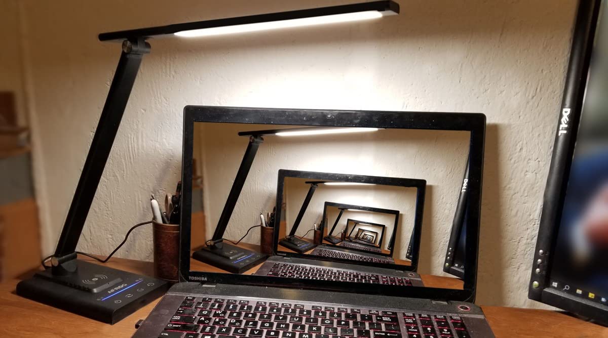 AFROG 5th Gen Multifunctional LED Desk Lamp with 10W Fast Wireless Charger, USB Charging Port, 1800Lux Super Bright, 5 Lighting Mode, 7 Brightness, Touch Control, Auto Timer, 15W Office Table Lamp customer photo 1