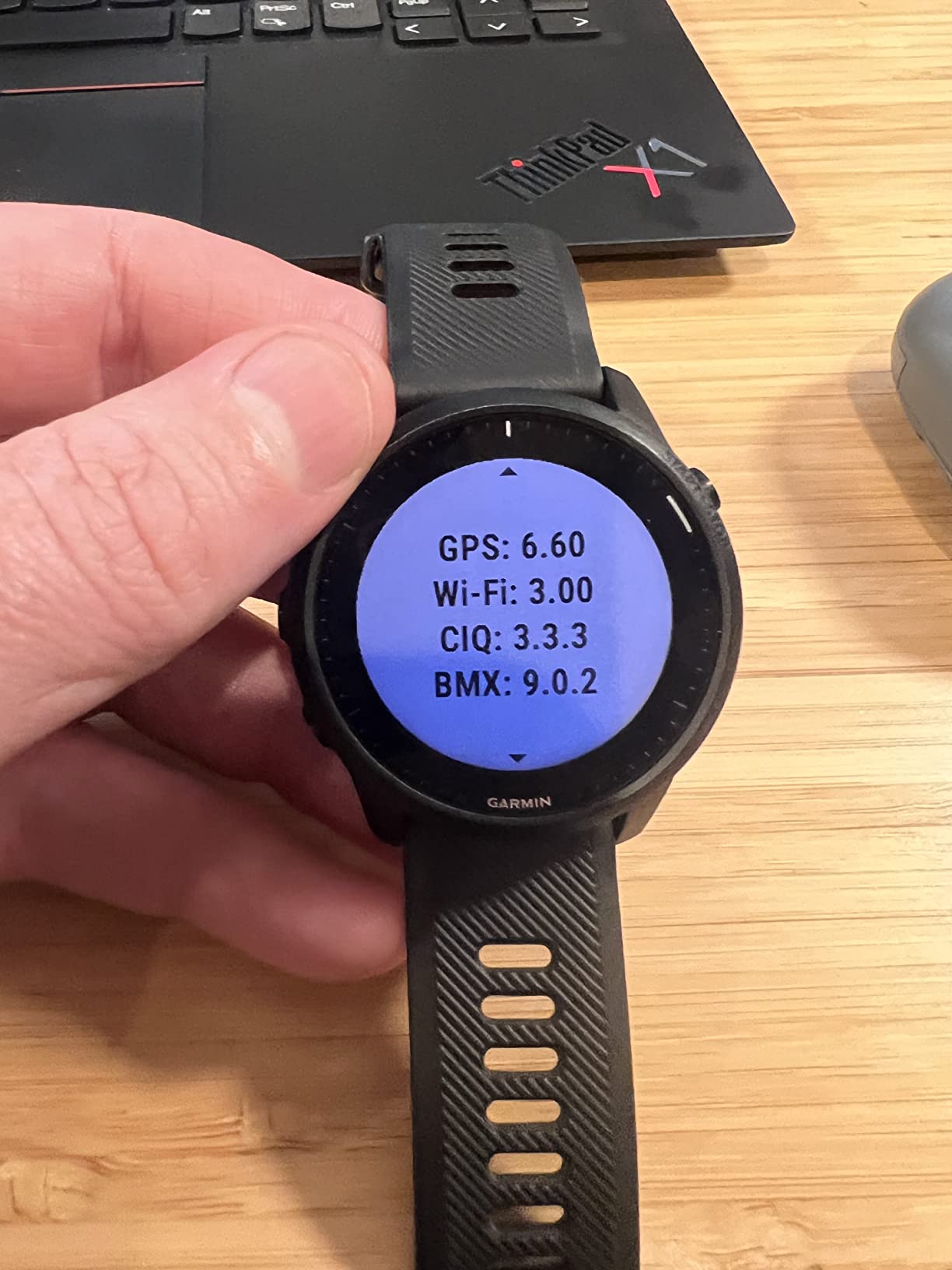 Garmin Forerunner 945 LTE, Premium GPS Running/Triathlon Smartwatch with LTE Connectivity, Black customer photo 1
