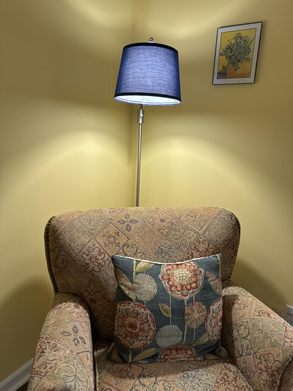 Nintiue 【Upgraded】 Dimmable Floor Lamp, 1000 Lumens LED Bulb Included, Arc Floor Lamps for Living Room Modern Standing Lamp with Linen Shade, Tall Lamp for Bedroom Office Reading Dining Room- Black customer photo 1