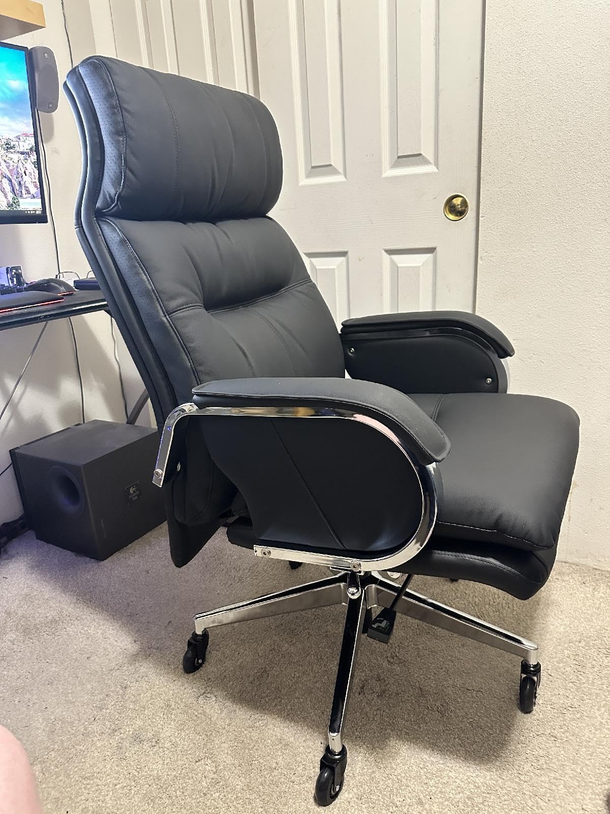 Genuine Leather Modern Executive Chair High-Back Support 90 to 150 Degrees Tilt and Upholstered Home Desk Chair with Base 360LB Capacity Swivel Computer Office Chair (Brown) customer photo 1