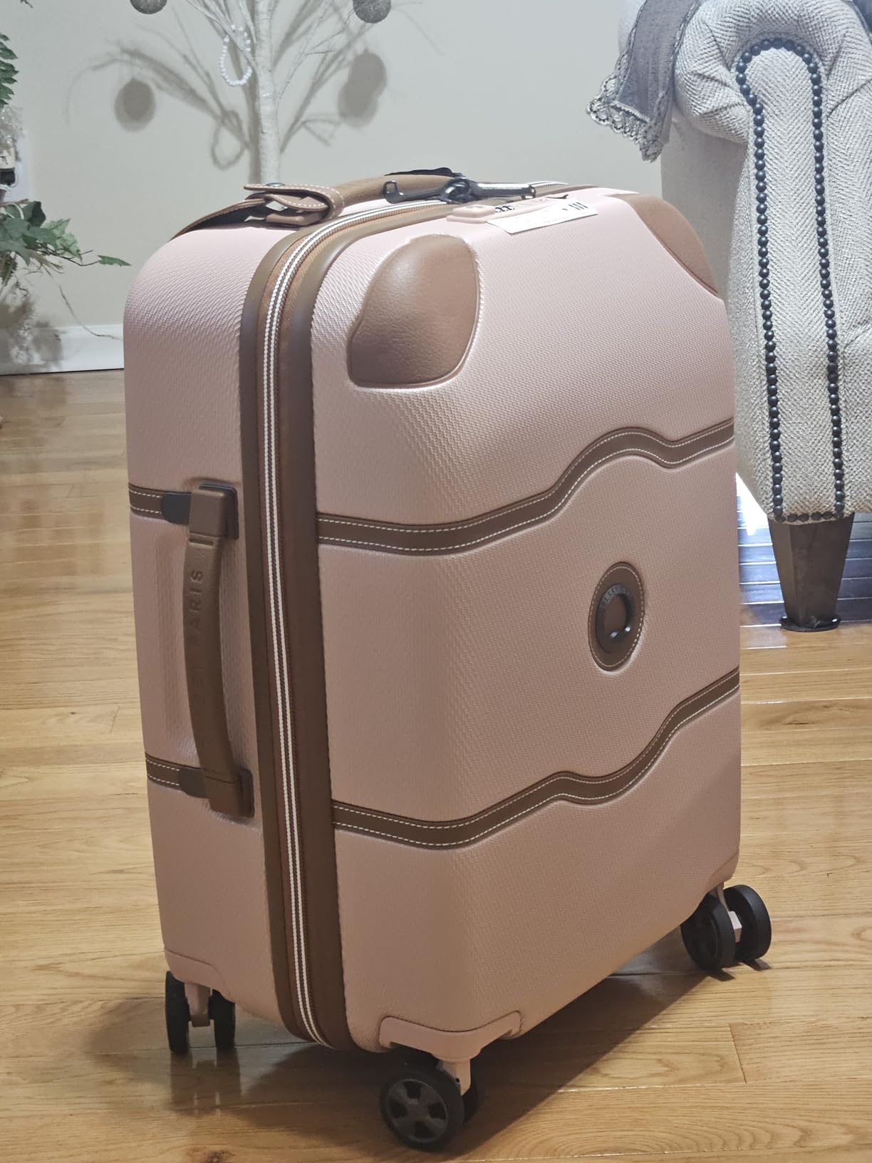 DELSEY PARIS Chatelet Air 2.0 Carry-On Plus Suitcase 20 Inch, Hardside Polycarbonate Luggage, Dual-Density Spinner Wheels, TSA Lock, USB Port, Angora customer photo 1