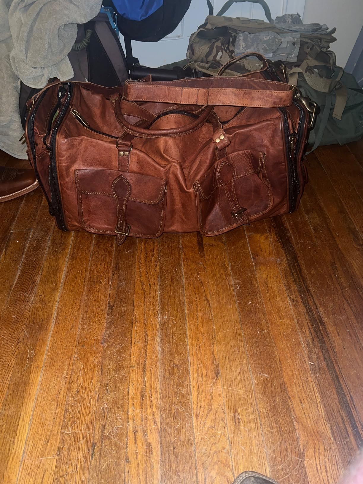 Genuine Leather Duffle Bag 24 Inch Handmade Vintage Travel Case Luggage Bags for Men, Overnight Carry On Duffel Bag Medium Weekender Gym Bag for Men and Women customer photo 1