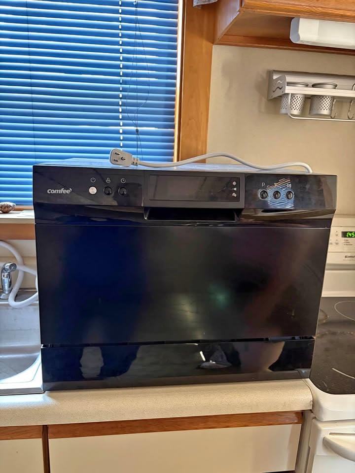 COMFEE' Countertop Dishwasher, Energy Star Portable Dishwasher, 6 Place Settings & 8 Washing Programs, Speed, Baby-Care, ECO & Glass customer photo 2
