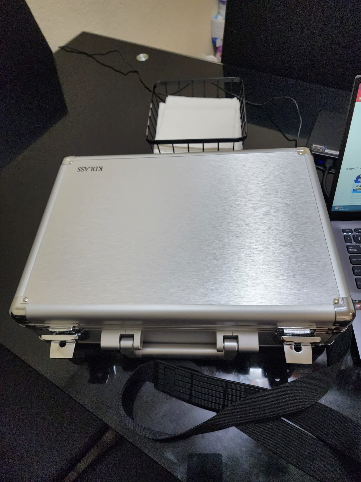 Aluminum Briefcase, 14-inch Laptop Briefcase for Men and Women with Locks 15.5 x 11 x 4.3 inches (Silver) customer photo 1