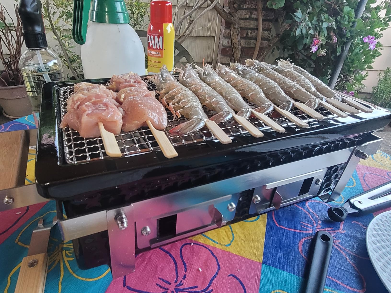 ONLYFIRE GRILLS Charcoal BBQ Hibachi Grill with Grid Lifter, Portable Yakitori Grill with Stainless Steel Grate, Barbecue Stove for Outdoor Camping Picnic Patio Backyard Cooking, GS306 customer photo 1