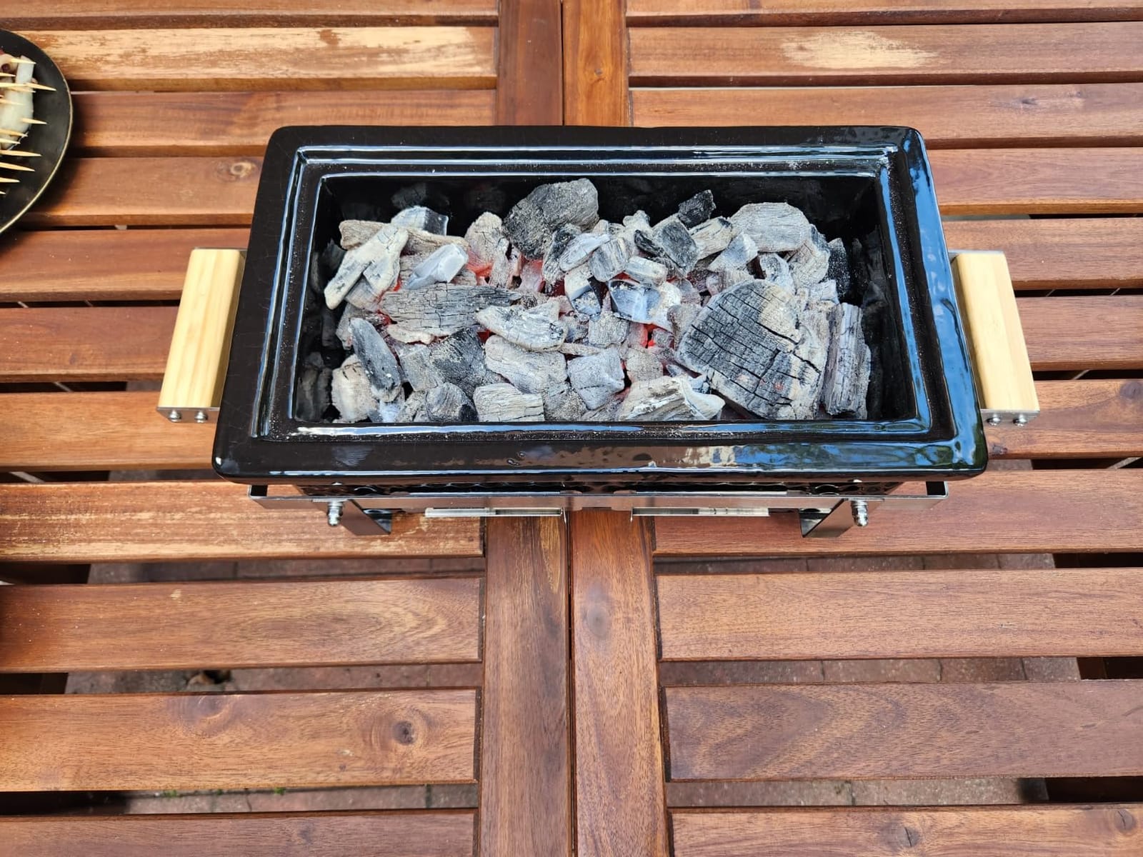 ONLYFIRE GRILLS Charcoal BBQ Hibachi Grill with Grid Lifter, Portable Yakitori Grill with Stainless Steel Grate, Barbecue Stove for Outdoor Camping Picnic Patio Backyard Cooking, GS306 customer photo 2