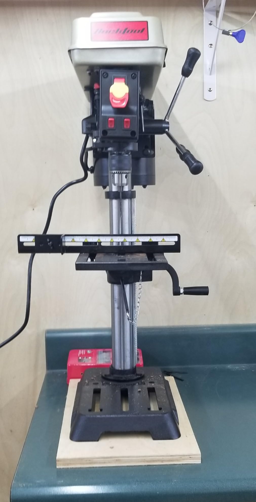 BUCKTOOL 10-Inch Drill Press 6.2 Amp 3/4 HP Bench Drill Press | 5-Speed, Benchtop Drilling Machine with LED Work Light, Tilting Table and Cast Iron Base customer photo 1