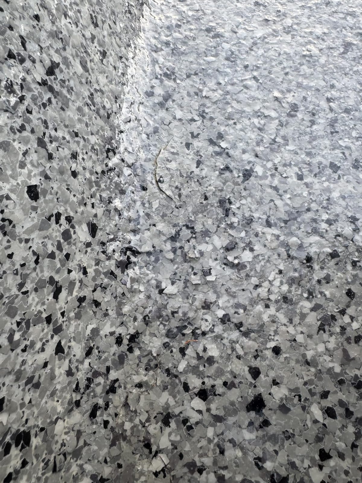 Everflow MPC Polyaspartic Floor Coating Kit, 3 Gallon | Garage floor coating with fast-cure 2:1 polyurea topcoat. Clear high gloss for concrete, industrial use. customer photo 2