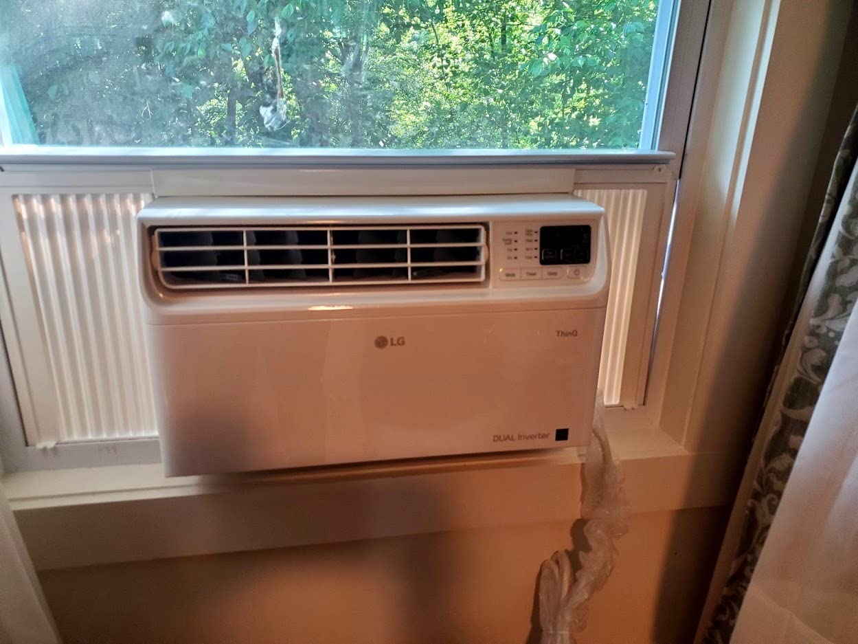 LG 10000 BTU Window Air Conditioner Dual Inverter Remote WiFi Enabled Cools 450 Sq.Ft LW1022FVSM customer photo 1