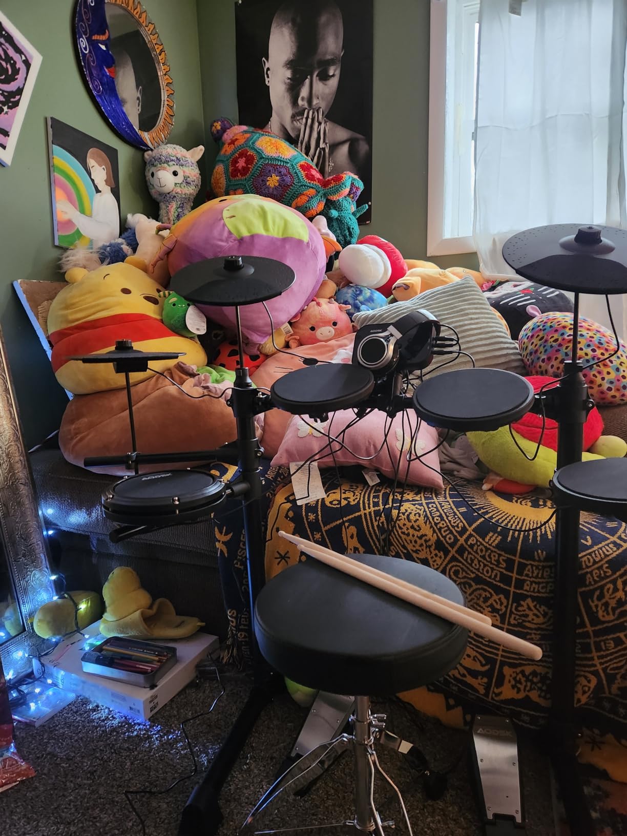 AODSK Electric Drum Set For Beginner 150 Sounds, 4 Quiet Drum Pads, 2 Pedals, 10