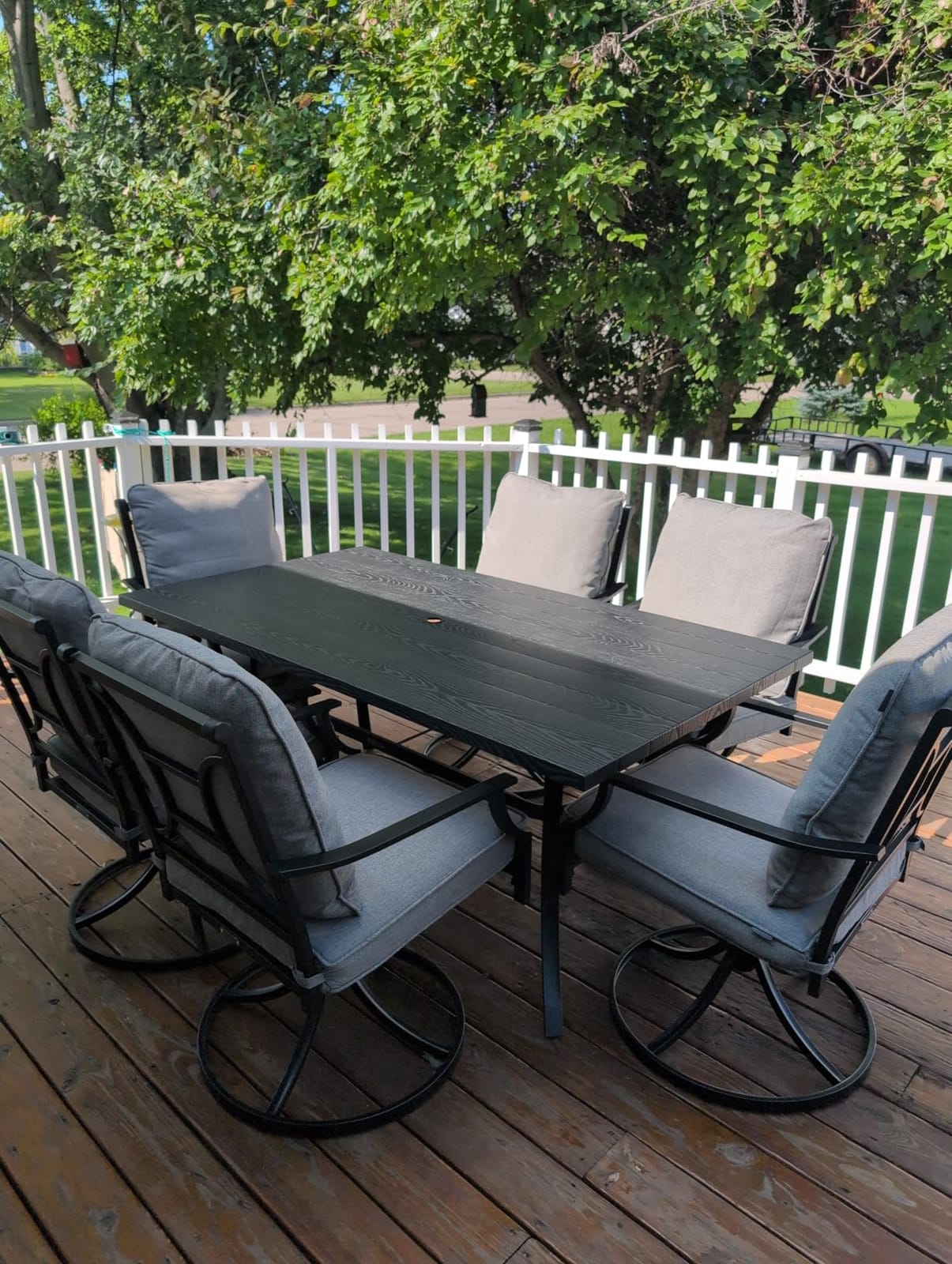Grand patio 7-Piece Patio Dining Set for 6, E-Coated Outdoor Dining Set Swivel Patio Dining Chairs with Olefin Cushions & 1 Black Rectangular Faux Woodgrain Dining Table with 1.5