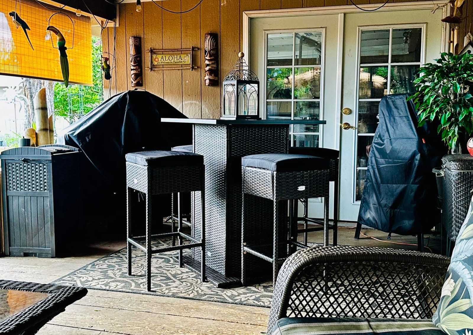 RELAX4LIFE 5-Piece Outdoor Bar Set, Wicker Rattan Bar Height Patio Set w/4 Cushion Bar Stools & Table with Hidden Storage, 5PCS Outdoor High Top Table and Chairs Set for Backyard Poolside (Red) customer photo 1
