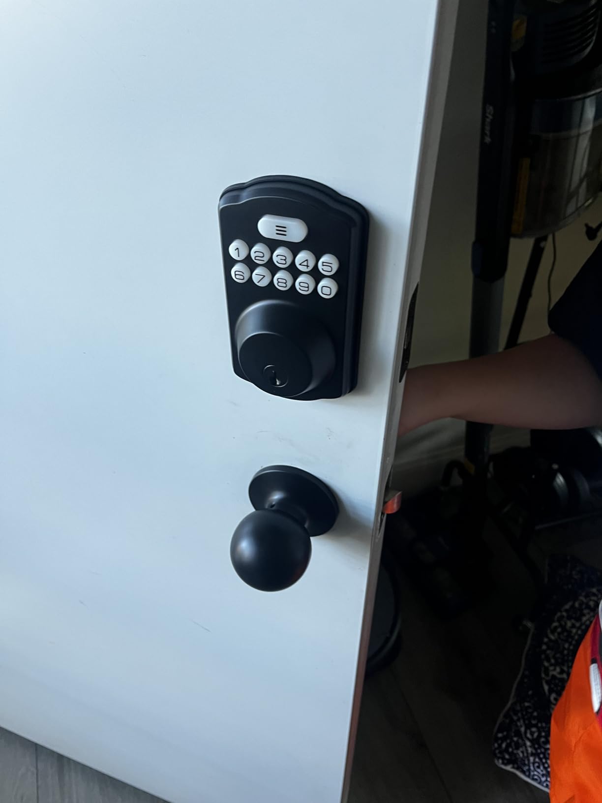 Veise KS01C Keyless Entry Deadbolt Door Lock with Knobs, Matte Black | Electronic Backlit Keypad Handle Set, Auto Lock, Anti-Peep Code, One-time Code, for Front Door, IP54 Waterproof, Easy Install customer photo 2