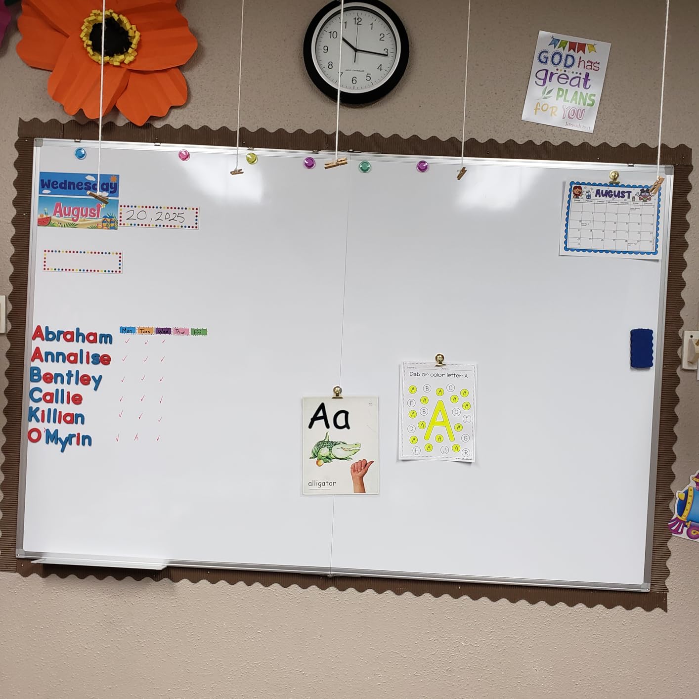 Maxtek White Board Dry Erase 72x48, Large Magnetic Whiteboard Wall Mounted | 6'x4' Foldable Presentation Board customer photo 2
