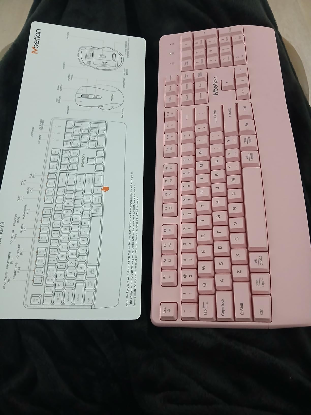 MEETION Wireless Keyboard and Mouse, Full-Sized Cordless Keyboard with Wrist Rest, 3 DPI Adjustable Mouse, Keyboard and Mouse Set with 2.4GHz USB Receiver, for PC/Computer/Laptop/Windows/Mac, Pink customer photo 1